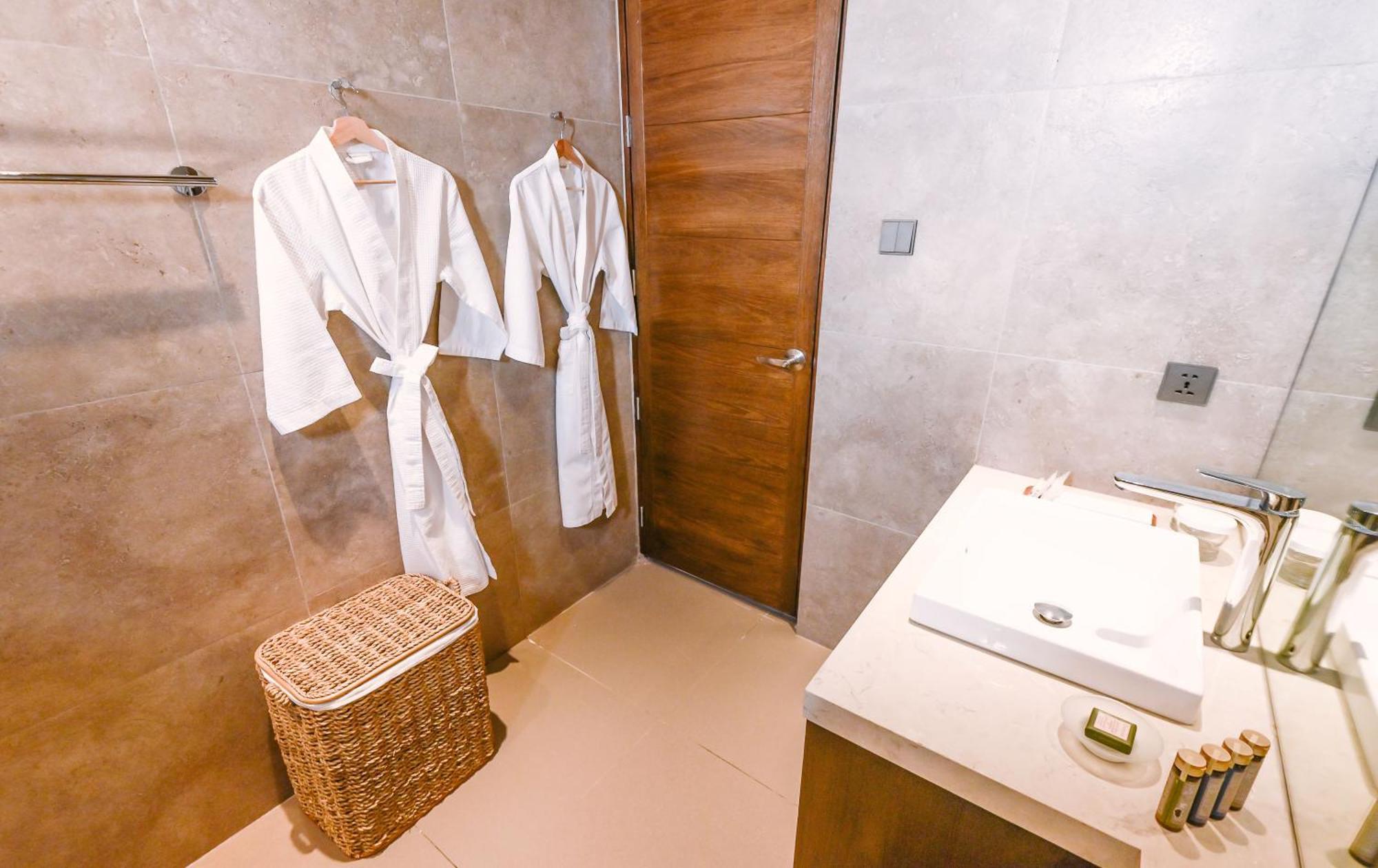 Tana Beach Villas ลีอัน ภายนอก รูปภาพ