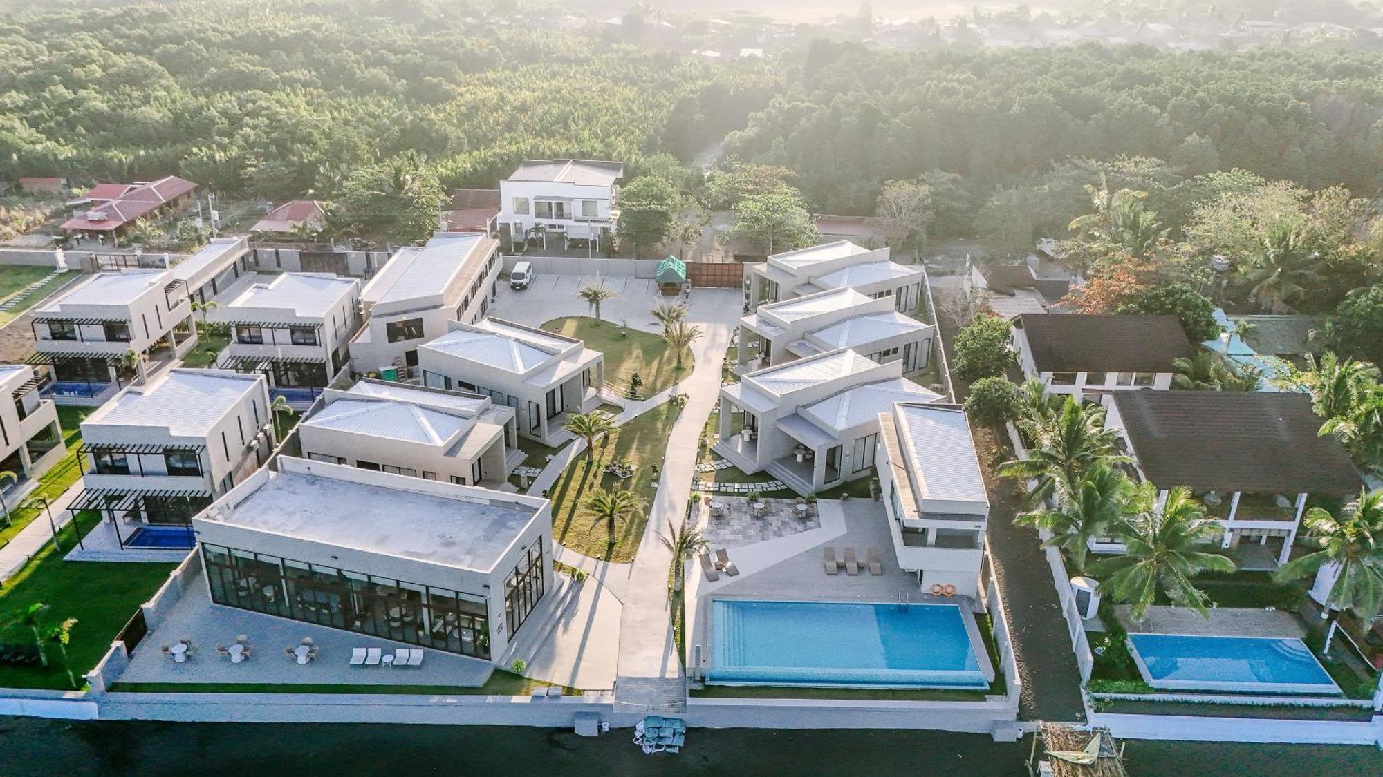 Tana Beach Villas ลีอัน ภายนอก รูปภาพ