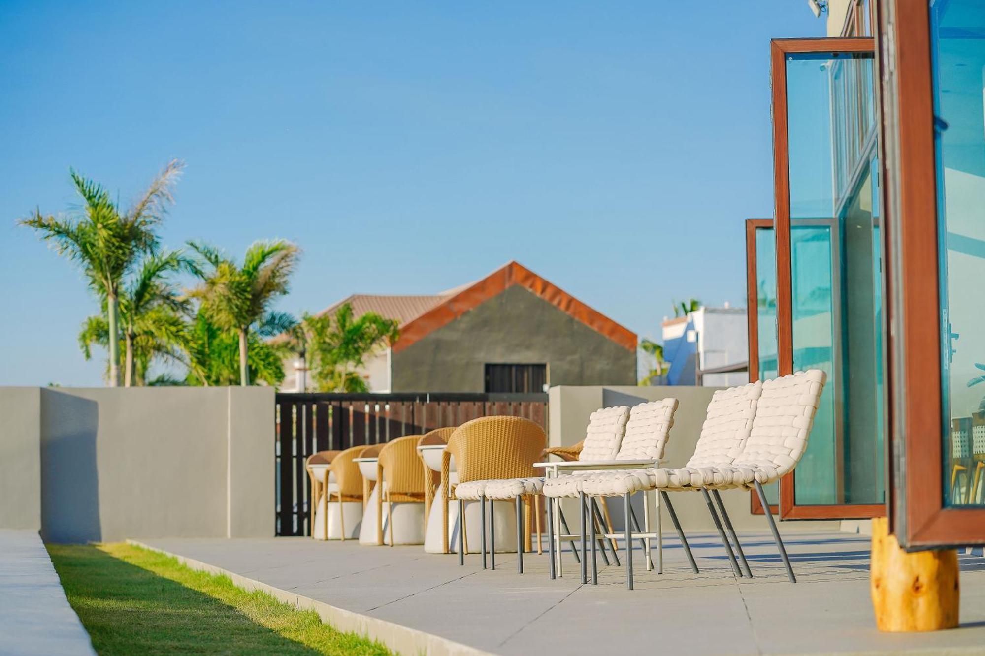 Tana Beach Villas ลีอัน ภายนอก รูปภาพ